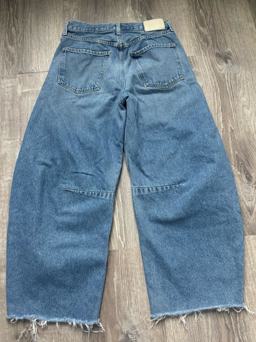 Citizens Of Humanity Horseshoe Barrel Jeans Size 27 - Picture 2 of 5